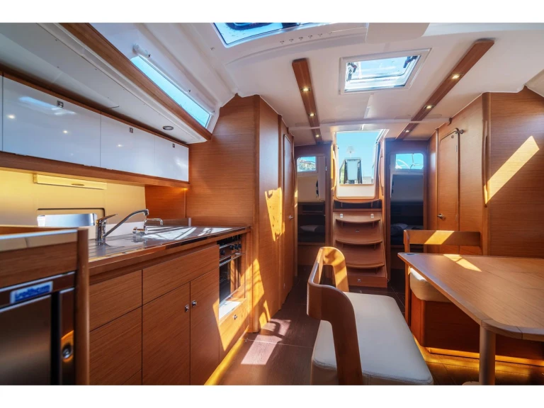 Alquiler de barcos Cagliari barato de Dufour 430 Grand Large