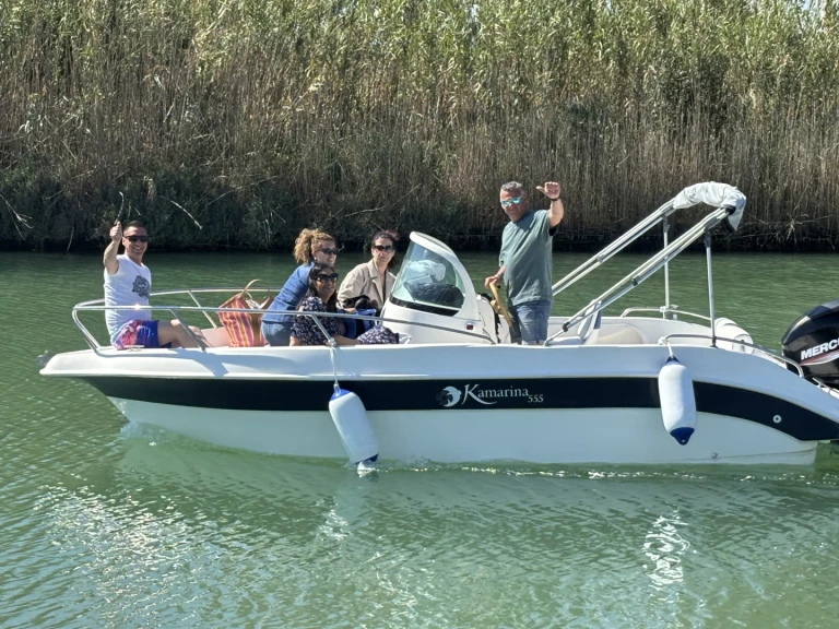 Quicksilver Activ 555 Bowrider de alquiler a Siracusa