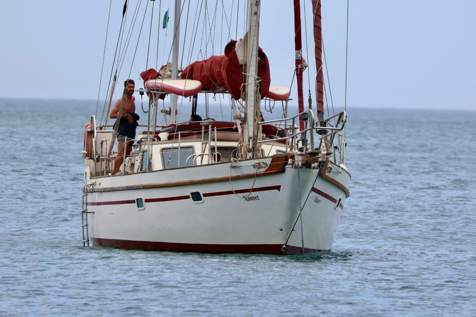 Alquiler de embarcaciones endurance 43 enPortimão en Samboat