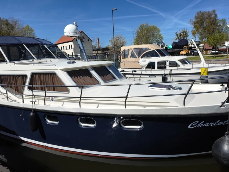 Pedro Solano 38 "Charlotte" de alquiler a Zehdenick