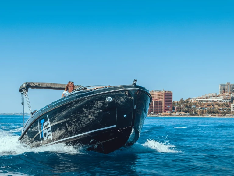 FEMIS AQUA 615 T6 de alquiler a Puerto Marina Benalmadena