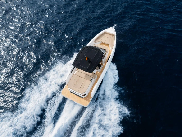 Alquiler Mahón - De Antonio D29 en SamBoat