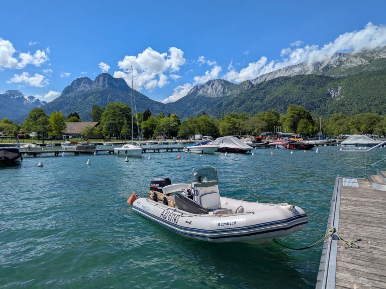 Alquiler Neumática en Annecy - Bombard Explorer 500 SB