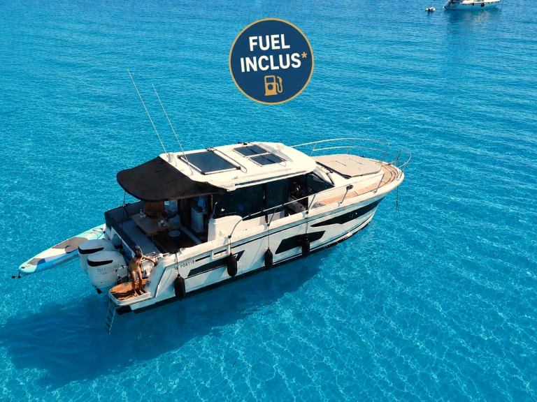 Alquiler de barcos Saint-Tropez barato de Merry Fisher 1095