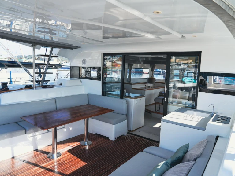 Alquiler Es Jondal - Excess Excess 15 en SamBoat
