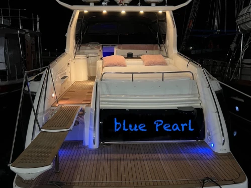 Sunseeker Camargue 55 de alquiler a Nidrí