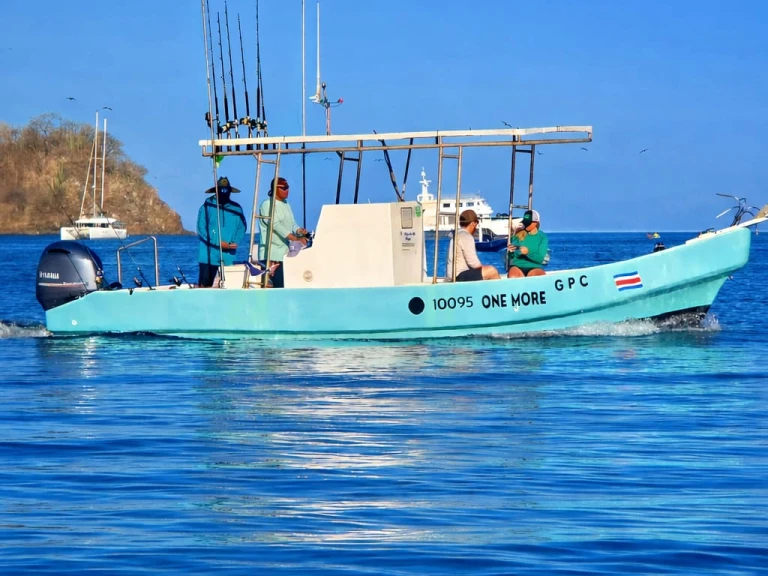 Alquiler de barcos Bahía Culebra barato de 2025