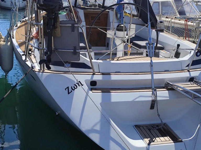 Grand Soleil Grand Soleil 37 Race de alquiler a Atenas