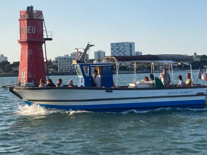 Alquiler de Lancha, con o sin patrón Ultramar La Rochelle