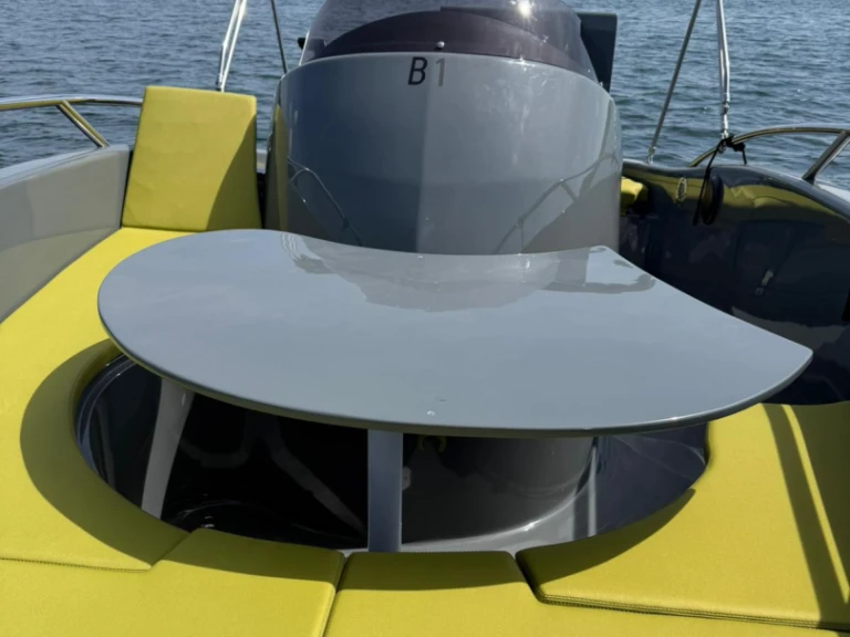 Alquiler Angera - Clear Aries Open L en SamBoat