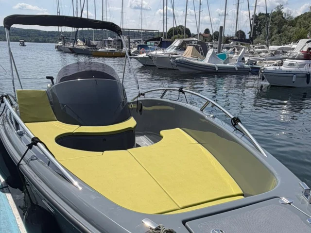 Alquiler de embarcaciones Clear Aries Open L enAngera en Samboat