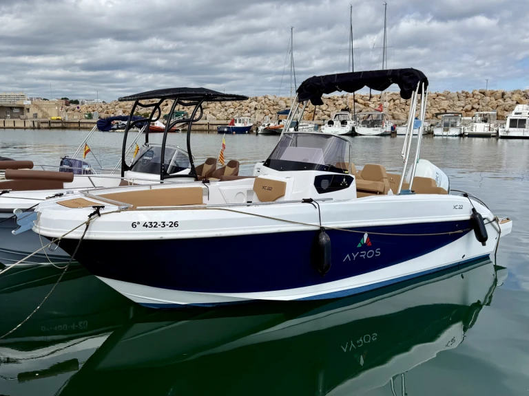 Alquiler l'Escala - ayros XC22 en SamBoat
