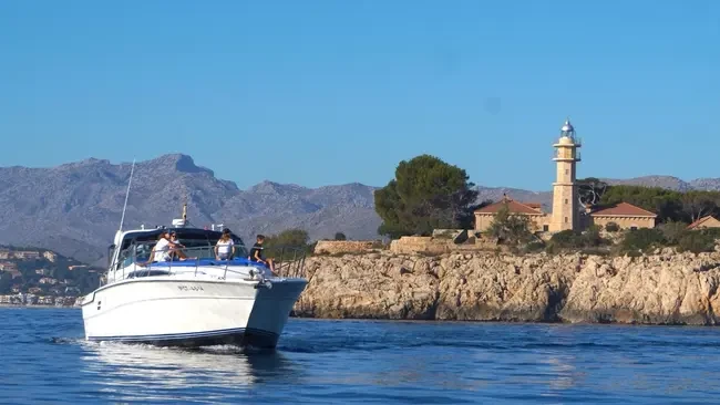 Alquiler de Lancha, con o sin patrón Sea Ray Port de Pollença