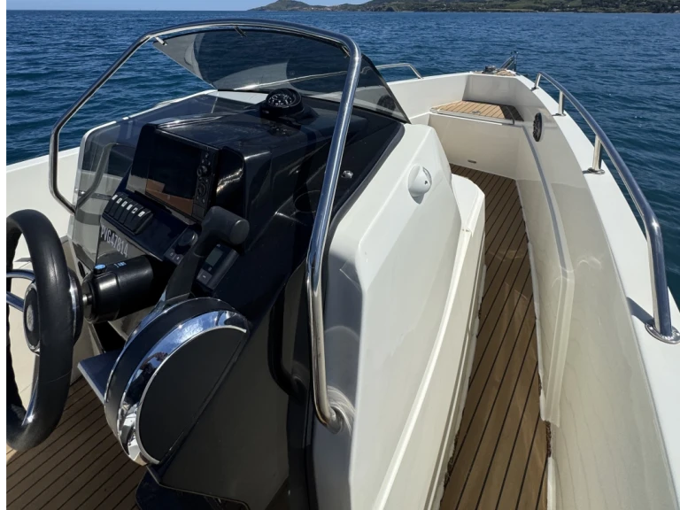 Alquiler de barcos Argelès-sur-Mer barato de Nuva M6 Open