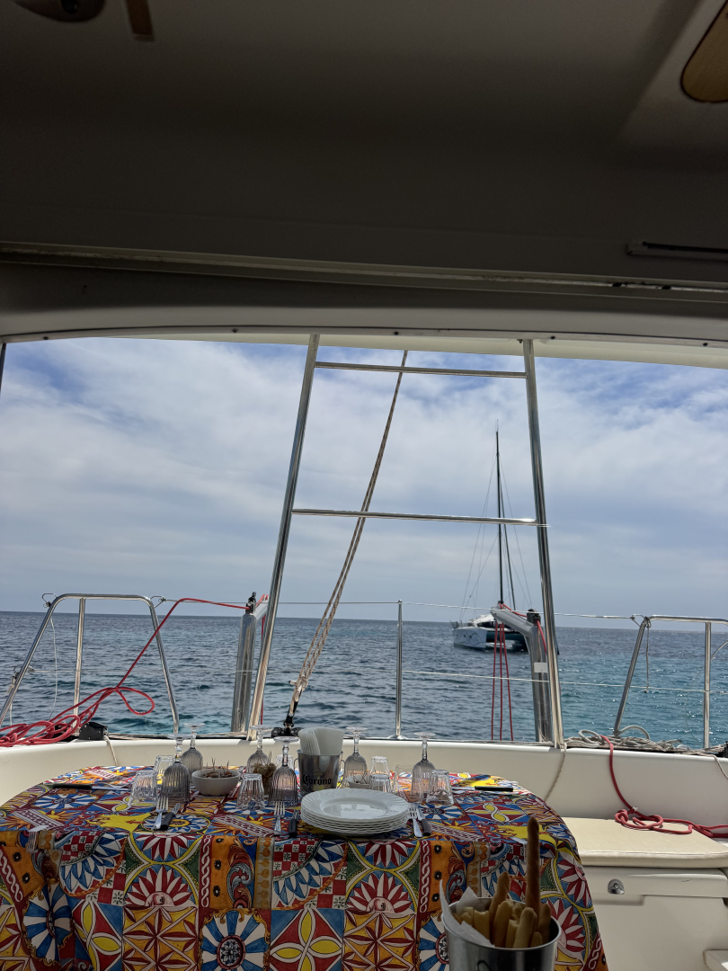 Alquiler Catamarán Lagoon con o sin  título de navegación