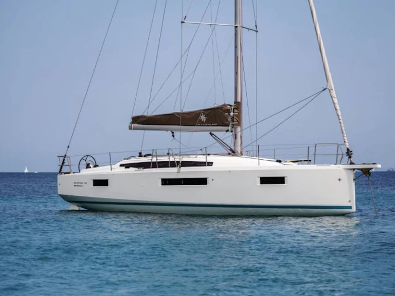 Jeanneau Sun Odyssey 410 de alquiler a Palma de Mallorca