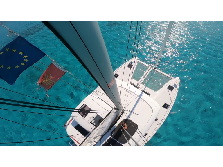Catamarán para alquilar Hyères al mejor precio