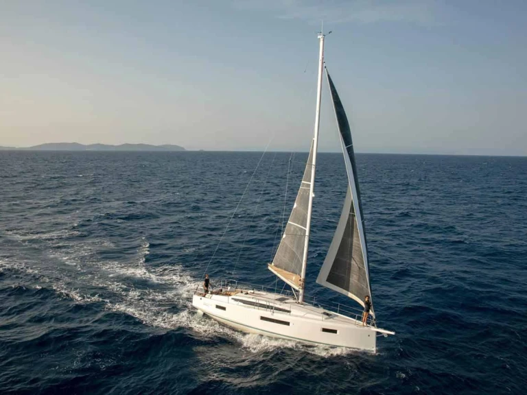 Jeanneau Sun Odyssey 410 de alquiler a Trogir