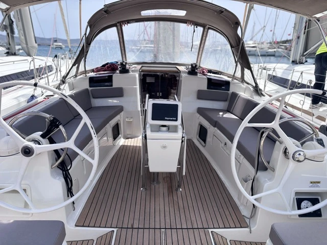Alquiler Lávrio - Jeanneau Sun Odyssey 449 en SamBoat