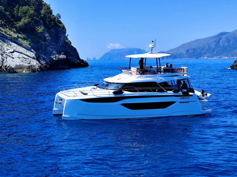 Prestige Prestige M48 de alquiler a Salerno