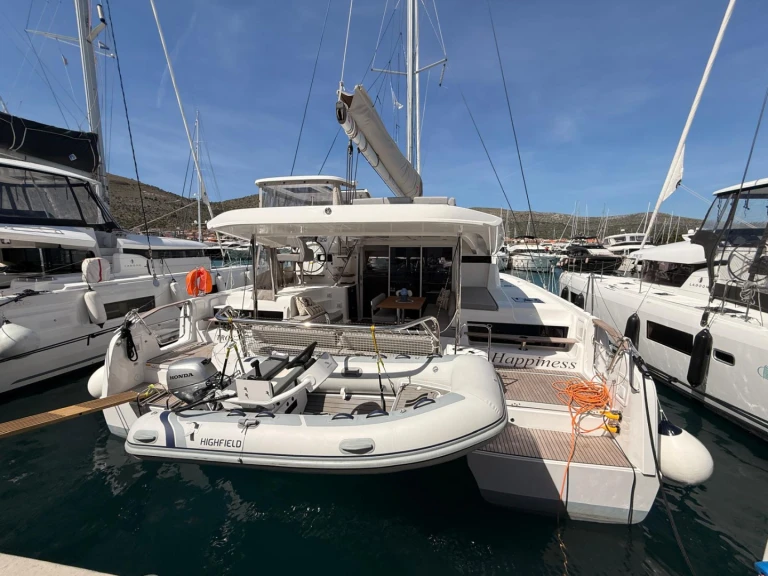 Catamarán para alquilar Seget Donji al mejor precio