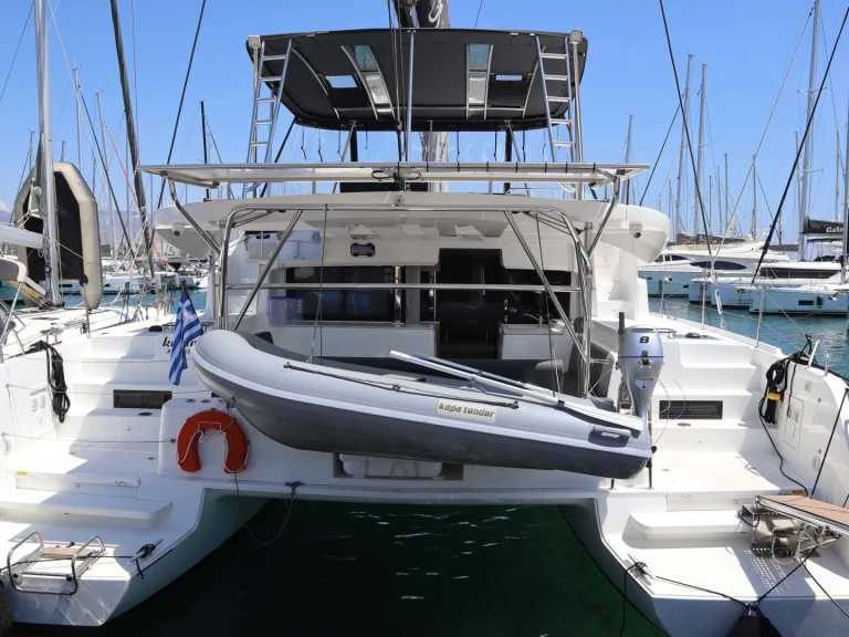 Alquiler Catamarán Lagoon con o sin  título de navegación