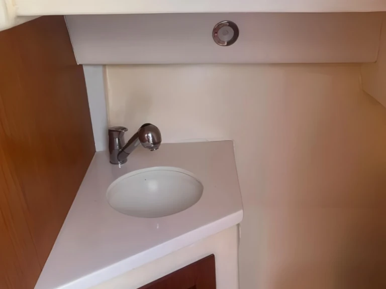 Alquiler de GIUPEX MARINE 23 WA en Salerno