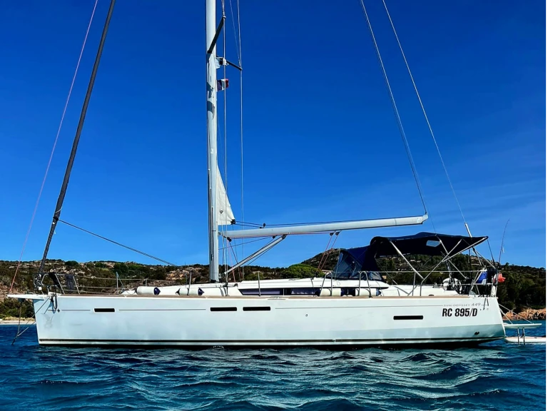 Alquiler de Jeanneau Sun Odyssey 449 en Ajaccio
