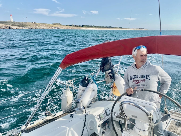 Kirie Feeling 486 de alquiler a Locmariaquer