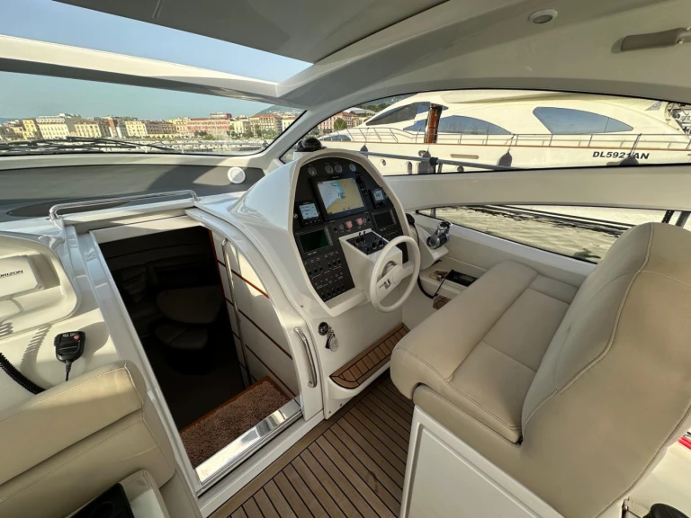 Alquiler de Pershing Pershing 50 en Porto Rotondo