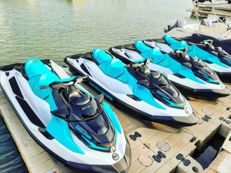 Alquiler de Sea-Doo GTX 130 en Les Issambres