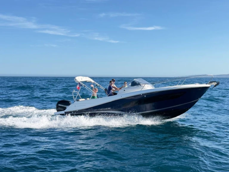 Alquiler Empuriabrava - Jeanneau Cap Camarat 7.5 WA Serie 2 en SamBoat