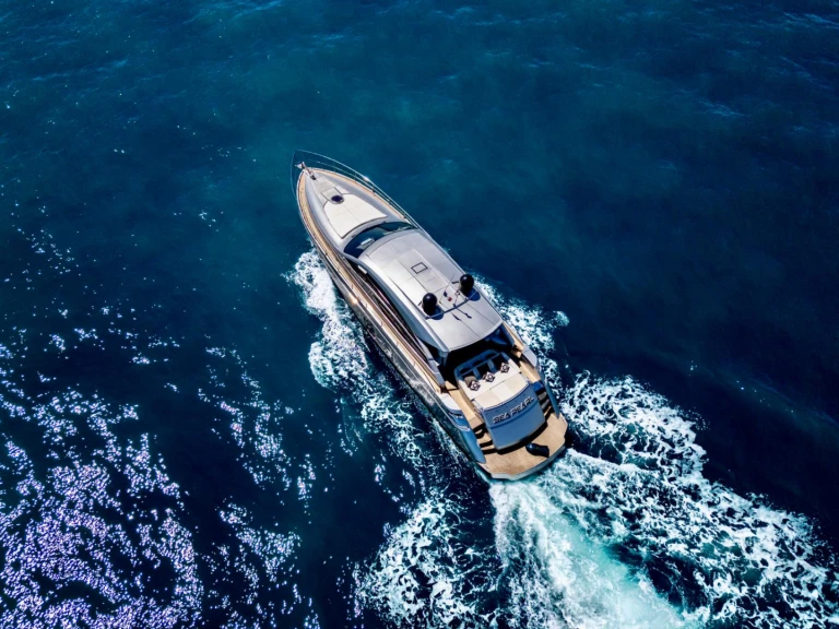 Yate de lujo para alquilar Cannes al mejor precio