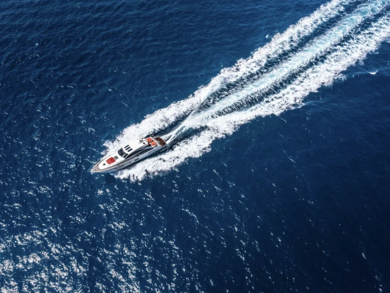 Yate de lujo para alquilar Saint-Tropez al mejor precio