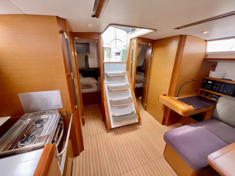 Alquiler de barcos Seget Donji barato de Sun Odyssey 479