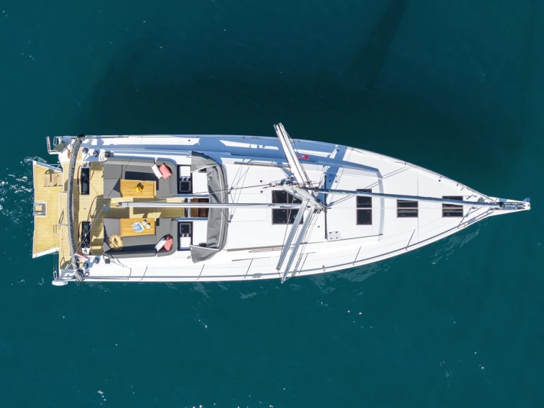 Velero para alquilar Sukošan al mejor precio