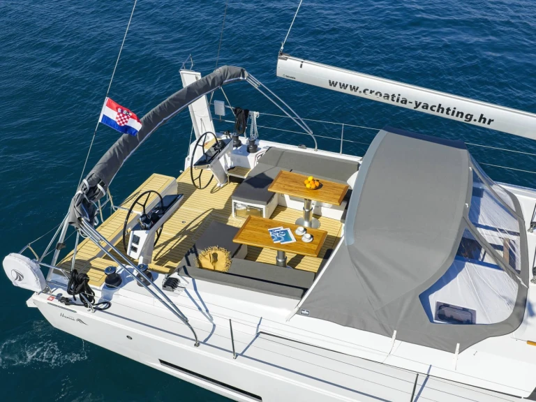 Hanse Hanse 510 de alquiler a Sukošan