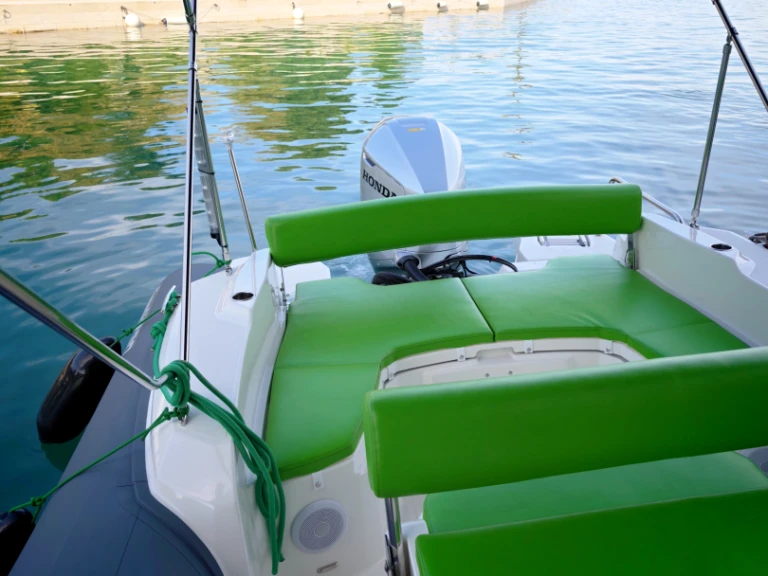 Marlin Boat 790 Pro Dynamic de alquiler a Split