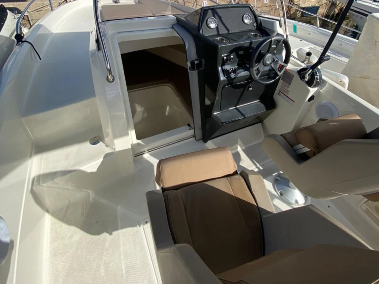 Alquiler Lancha en Club Nàutic Ca'n Picafort - Quicksilver Quicksilver 605 Sundeck