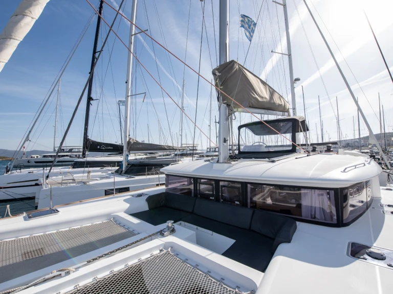 Alquiler de embarcaciones Lagoon Lagoon 450 F enLávrio en Samboat