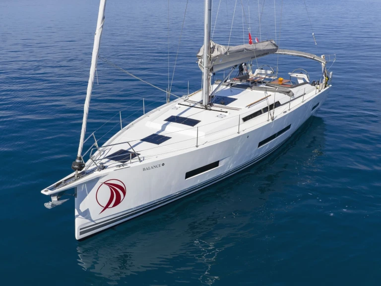 Alquiler de Velero, con o sin patrón Hanse Sukošan