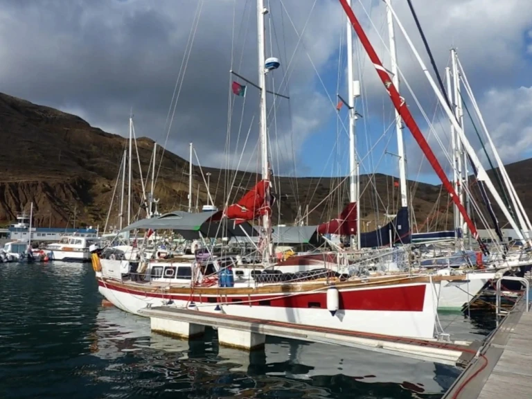 Alquiler de embarcaciones Yes Haliotis 38  enLa Rochelle en Samboat