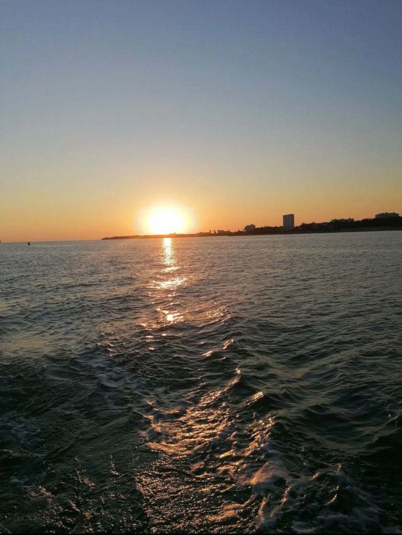 Velero para alquilar La Rochelle al mejor precio