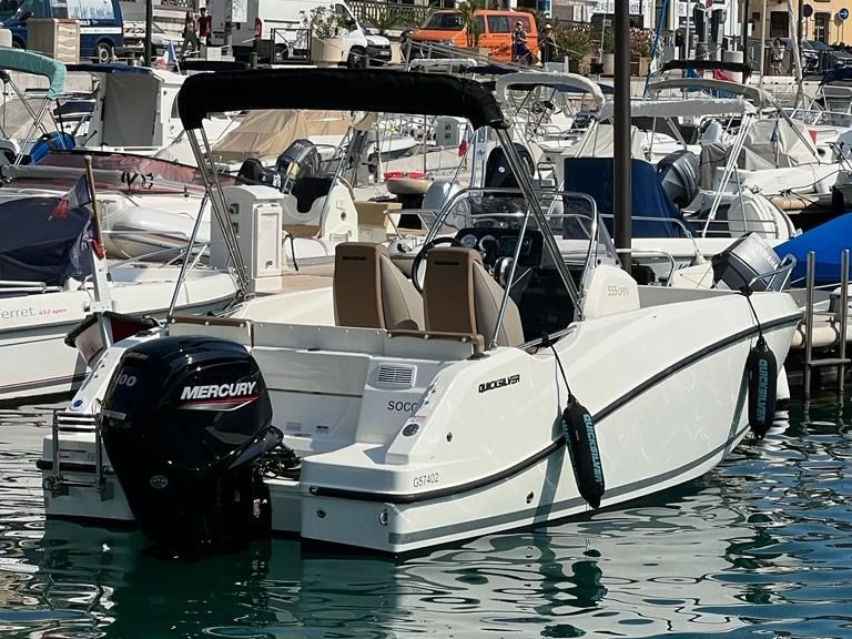 Lancha para alquilar Villefranche-sur-Mer al mejor precio