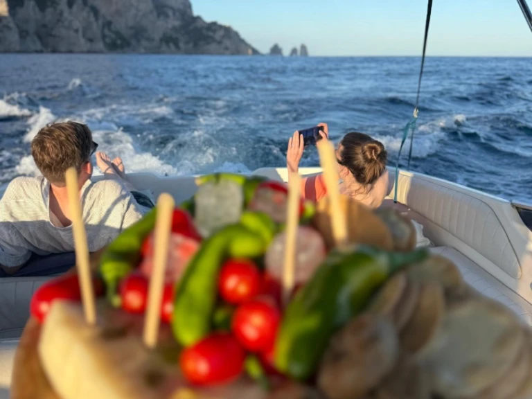 Alquiler Lancha en Capri - Fratelli Aprea Sorrento 7,50 open cruise
