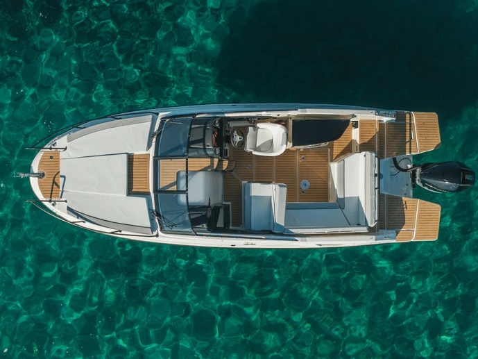 Alquiler de Quicksilver Activ 755 Cruiser en Palma de Mallorca