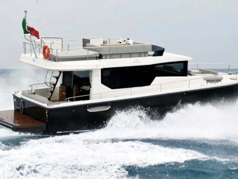 Alquiler de barcos Cannigione barato de Cranchi T43 Eco Trawler
