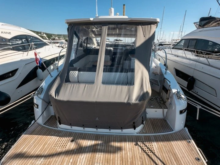 Alquiler de embarcaciones Bavaria Bavaria SR41 enPunat en Samboat