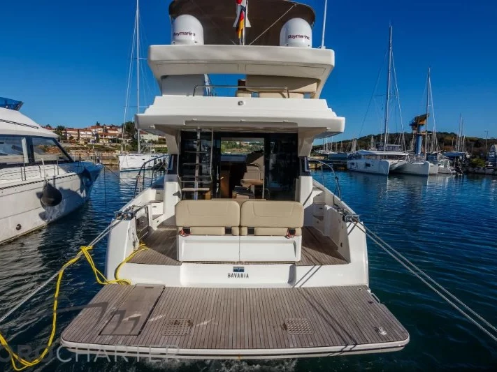 Alquiler de embarcaciones Bavaria Virtess 420 Fly enPunat en Samboat