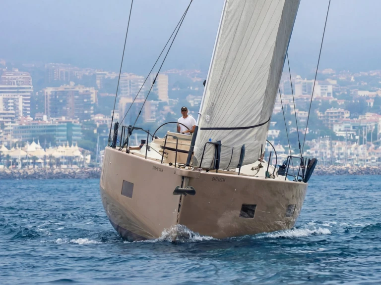 Alquiler Velero Bénéteau con o sin  título de navegación